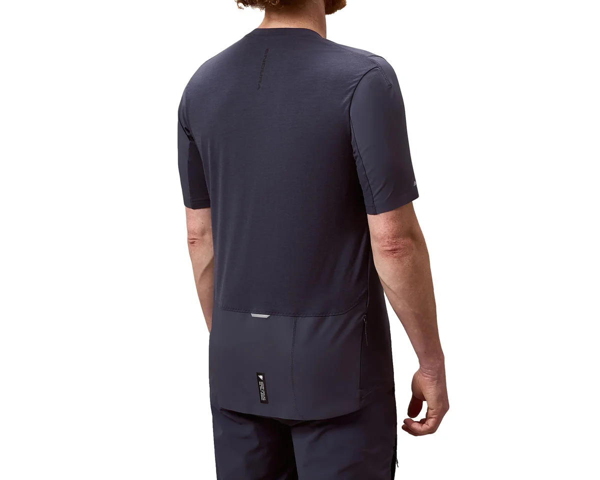 Endura AllTrack Ride Short Sleeve Tech Tee (Carbon Grey) (L) - view 2